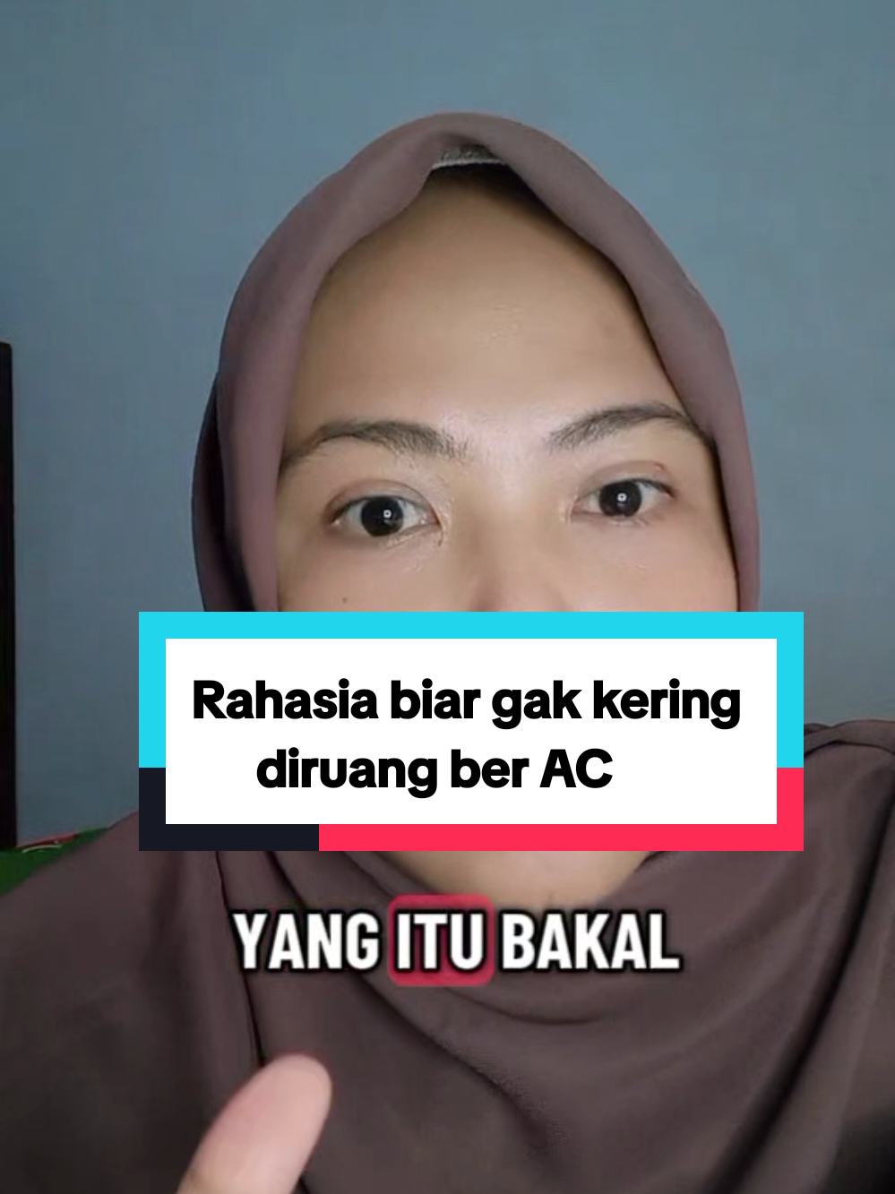 Isi tas kalo kerja 🙈🤏  #purbasari #glad2glow #dazzleme #fyp #fyppppppppppppppppppppppp 