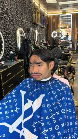 She in luv w a barber💈📐 #barber #seattle #needclients 