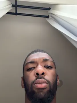 Brinco n pode ficar muito tempo sem estar na orelha #creatorsearchinsights #🇦🇴🇵🇹🇲🇿🇧🇷🇬🇼🇸🇹🇨🇻🇪🇦🇨🇩 #vaiprofycaramba #tiktokangola🇦🇴 #mocambiquetiktok🇲🇿 