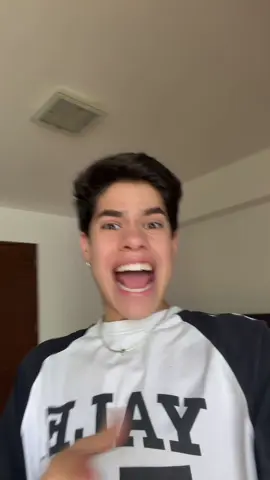 La canción del mundial: 🤮