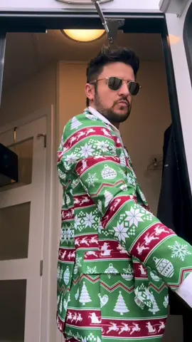 Hold On!  Christmas is coming.  THREE WISEST MEN  Nov 15 8/7c on @Hallmark Channel 