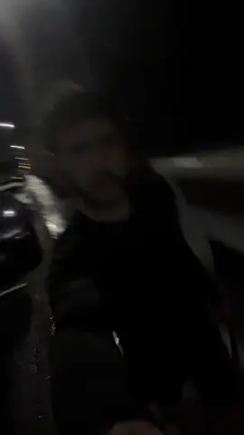 Vous aussi, vous galérez à trouver la motivation quand il fait froid ? Aujourd’hui, petit 10 km malgré une motivation un peu réduite sur cette fin d’année et ce mauvais temps. Je termine avec une allure moyenne de 4’50/km, donc objectif réussi. Et au final, une bonne idée d’avoir chaussé les runnings… malgré ce beau temps #courseapied #Running #runfrance #runnerlife #motivationrunning 