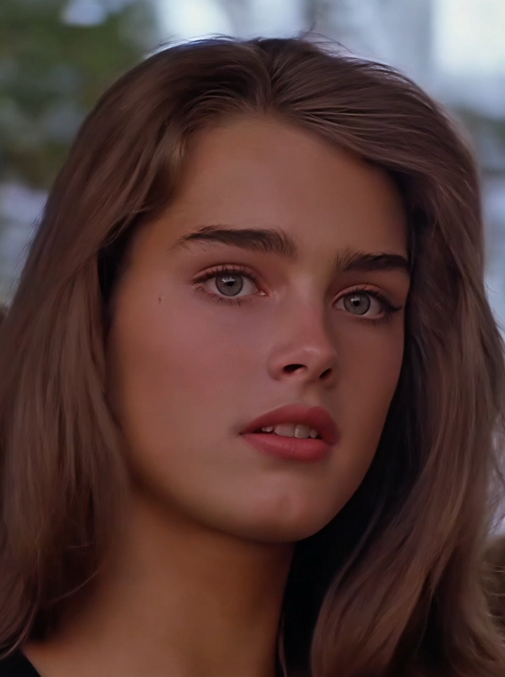 beautiful!  #facecard #unrealbeauty #beauty #gorgeous #makethisgoviral 