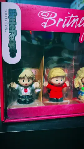 Our find of the day! @Fisher-Price @mattel #britneyspears #lunaslittlepeople #toysoftiktok #toddlersoftiktok #fyp 
