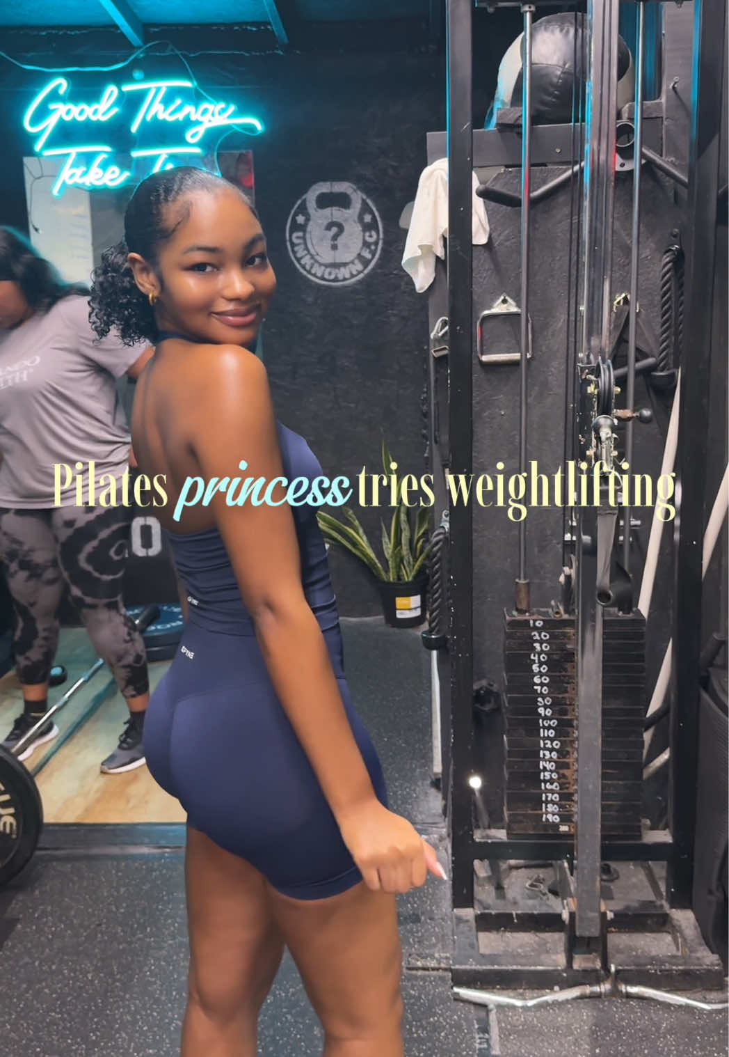 wearing @DFYNE #fyp #gymgirlies #pilates 