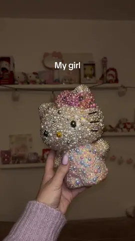 everyone is about Halloween but here I am 🎀✨