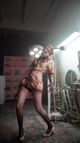 Ссылка на лимитированную кофту @BLADNES уже у меня в шапке профиля!!! #silenthillnurse #silenthill #cosplay 