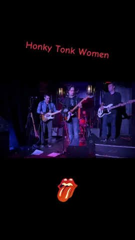 Rockin’ it out with the classic Rolling Stones song ‘Honky Tonk Women’  #therollingstones #rollingstones #music #rockmusic #rocknroll 