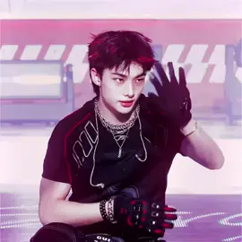 oh GIRLL 🔪💔 #hyunjin #straykids #skz #hyunst4r #edit 