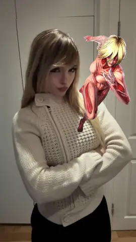 Training like her #femaletitan #halloweenmakeup #musclemommy #fyp #gymrat 