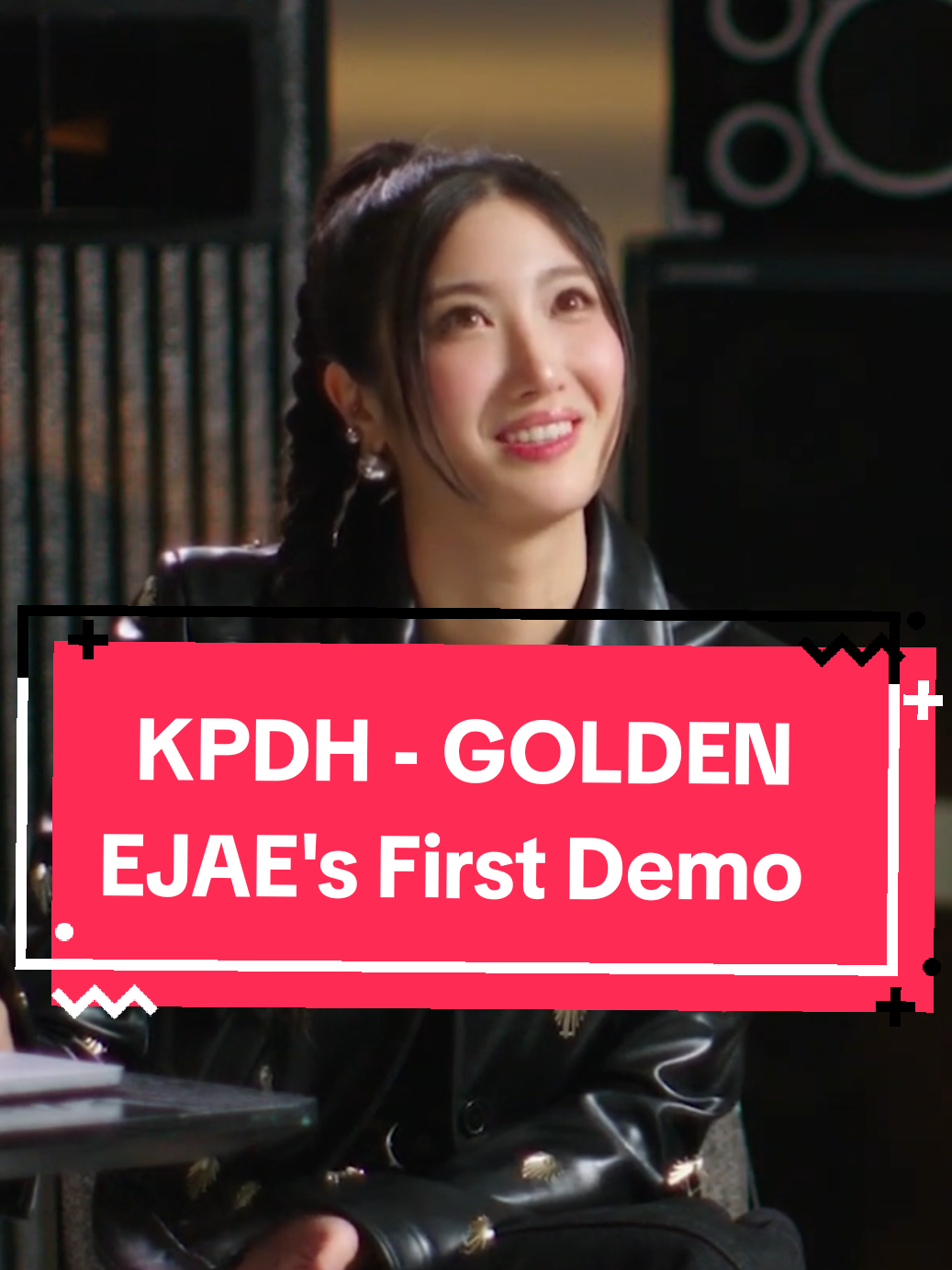 Go watch the full interview on Vanity Fair! 💯 It’s the first demo of Golden that Ejae sent to her co-writer Mark Sonnenblick! ✨🔥 Originally, I wanted to make a video where I talk about things and all that, but since the excerpt is quite long, I might as well let the song speak for itself... #kpopdemonhunters #kpdh #huntrix #huntrx #ejae 