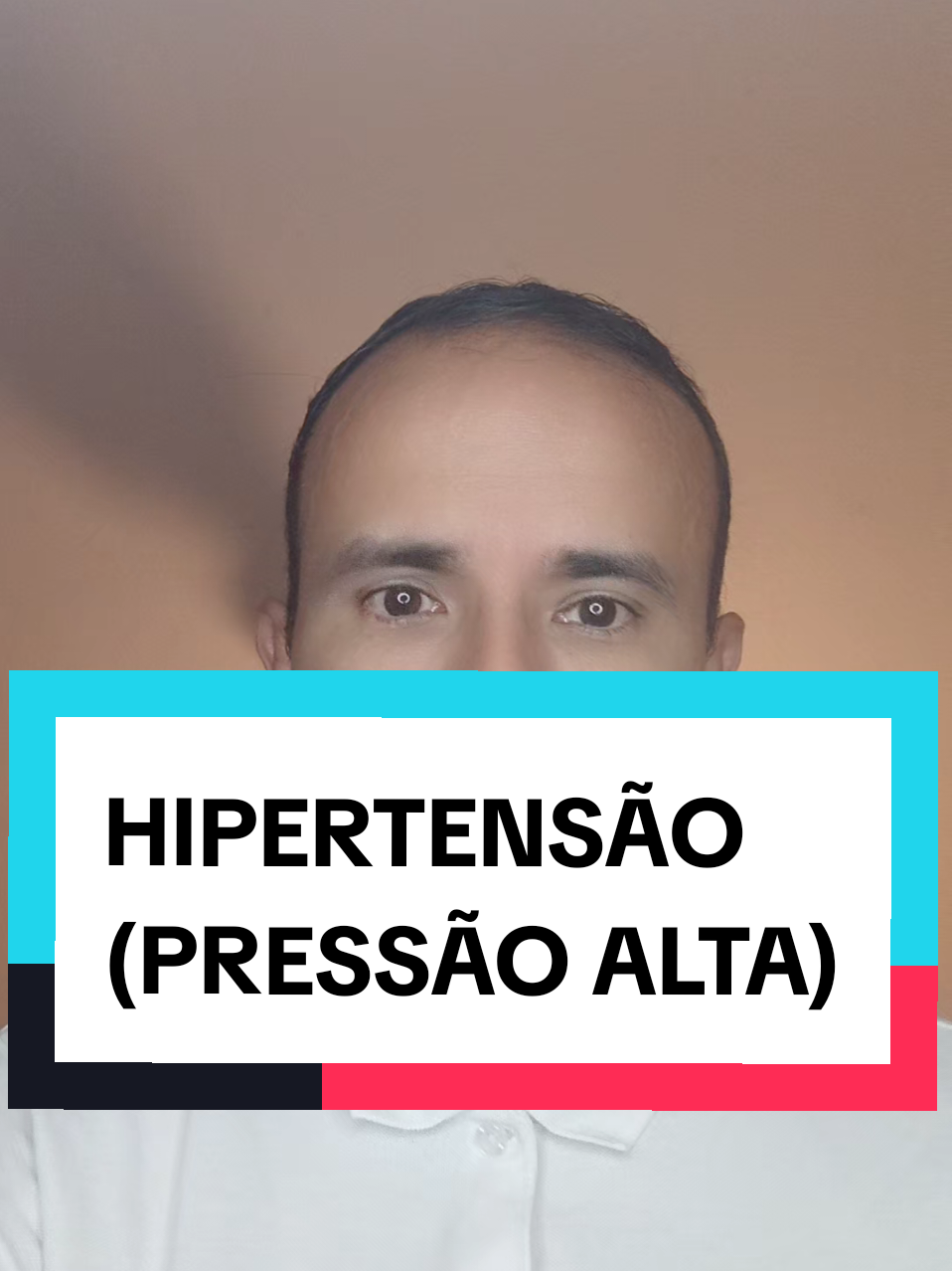 HIPERTENSÃO – A PRESSÃO ALTA NÃO É UM PROBLEMA DO CORAÇÃO, E SIM DO FÍGADO, DOS RINS E DO SISTEMA NERVOSO Ser de Luz, deixa eu te explicar uma coisa que pouca gente te contou: pressão alta não é uma doença, é um sinal. Um sinal de que o corpo está lutando para empurrar o sangue através de canais obstruídos, viscosos, inflamados ou desmineralizados. A hipertensão é uma resposta do corpo, não um defeito do corpo. Ela mostra que existe acúmulo de toxinas, excesso de sódio refinado, falta de minerais, desidratação crônica e sobrecarga do fígado e dos rins. #hipertensao #coração #pressaoalta #saude #figado 