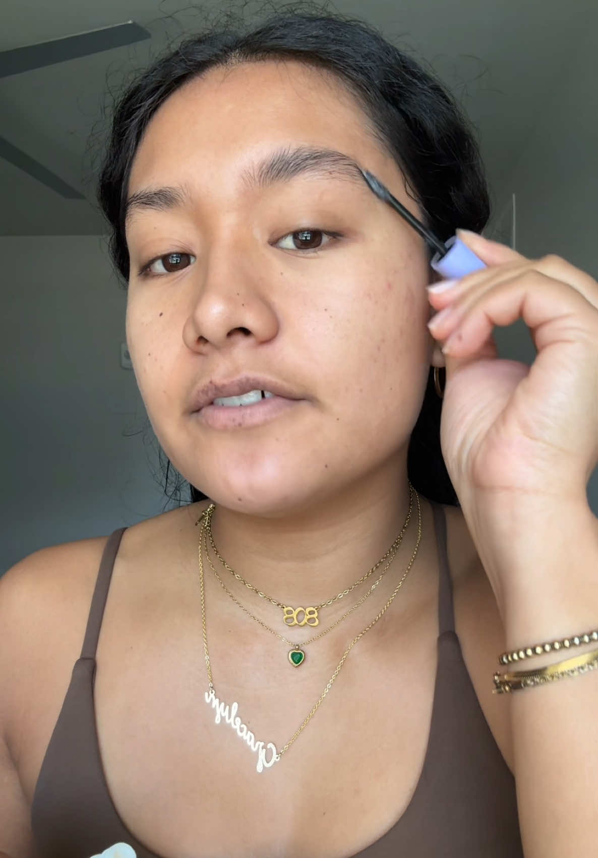 a little reminder ✨ #grwm #alittlereminder  @Supergoop mineral drops  @Maybelline NY super sleek brow gel  @olehenrikson lip balm 