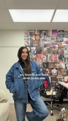 My favorite oversized Denim Jacket! The Midtown Denim Jacket in dark wash. Living in this all Fall and Winter🤍 I’m 5’4 and wearing size Small! #denimjacket #oversizeddenimjacket #falloutfit #fallfit #falloutfits #falloutfitinspo #fyp 