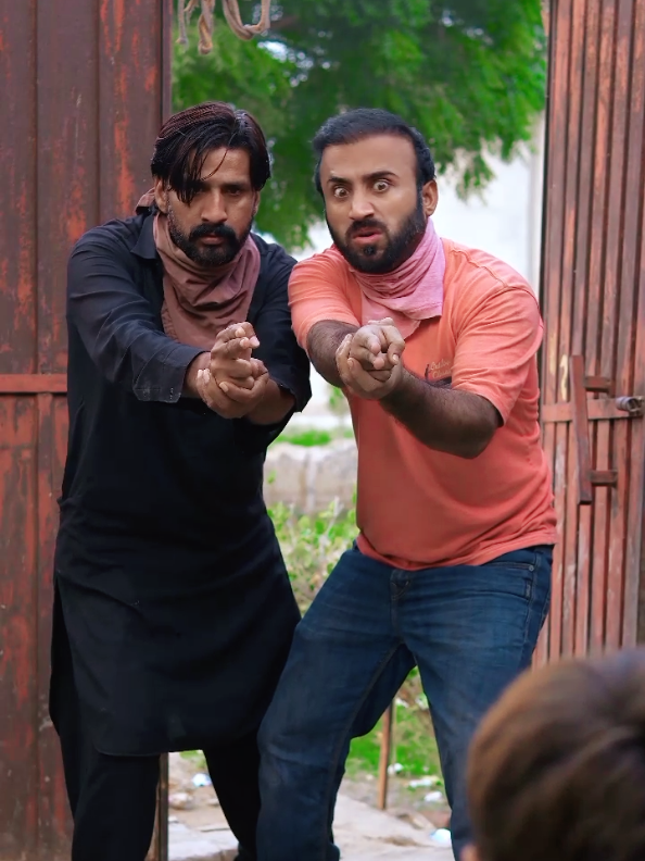 SONA KIDHAR HY @Safwan Alvi @nayyarharoon05 @mirza sab @HANAN SHEIKH 06 #viralvideo #funny #foryoupage #viral #fypage 