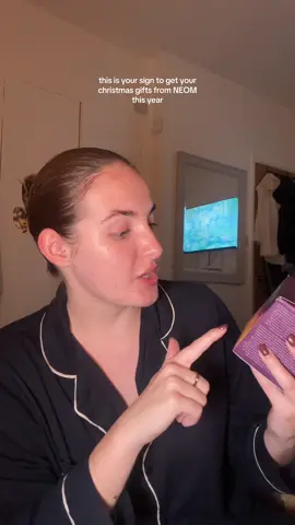 Get yourself onto NEOM girlies!! When I say there’s something for everyone on there I mean it!!! And that’s including yourself, so make sure to treat yourselves too 🤭 @NEOM Wellbeing UK #neomwellbeing #neomambassadors #gifted #xmasgiftideas #wellness 