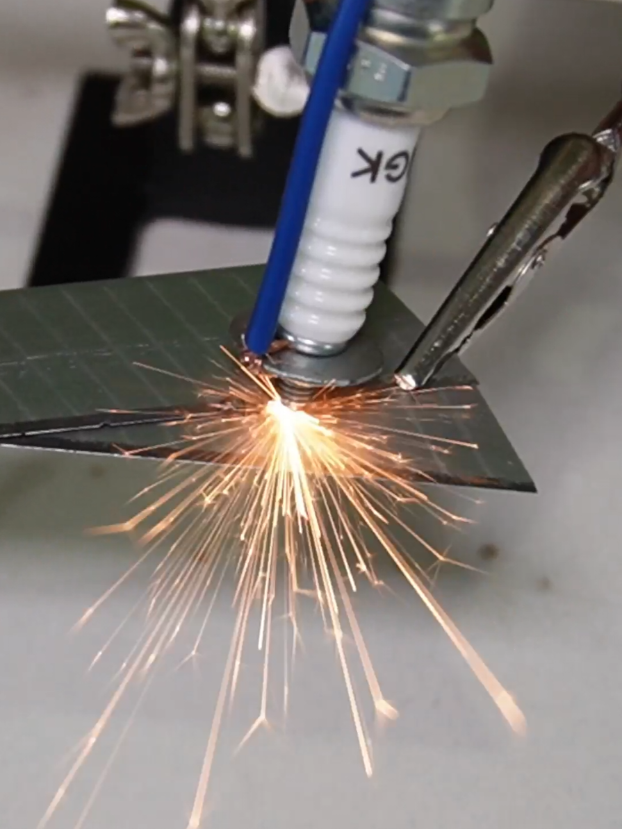 como hacer un soldador de punto casero.