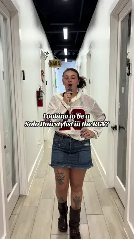 📍1305 N 77 Sunshine Strip 7, Harlingen Tx 78550 • hair stylist suite available $200 weekly $250 deposit 1 year lease Call (956)244-0864 for more details or to schedule an appointment 💞 • #harlingentx #harlingensalonsuites #rgvsalonsuites #hairstylist