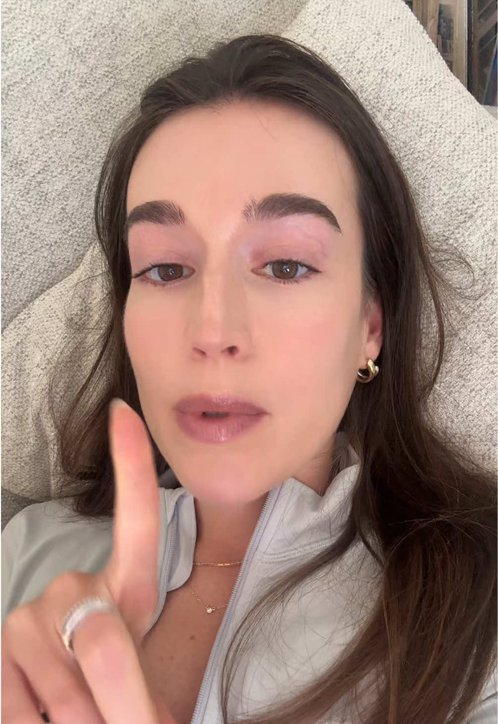 Our skin is literally starved. We have lost 80% of “healthy” microbial diversity 🫠 #aginggracefully #healthyskin #inflammation #glowingskin #mindblown 