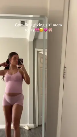 Loveeee🎀 @DFYNE #gymfit #gymgirl #girlmom #pregnancygym #dfyne 
