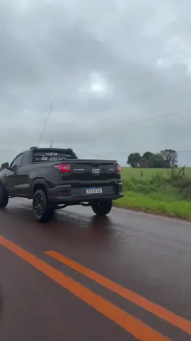 🏄‍♂️🏄‍♂️ #fiatstrada #fiat #fy #explorarpage 