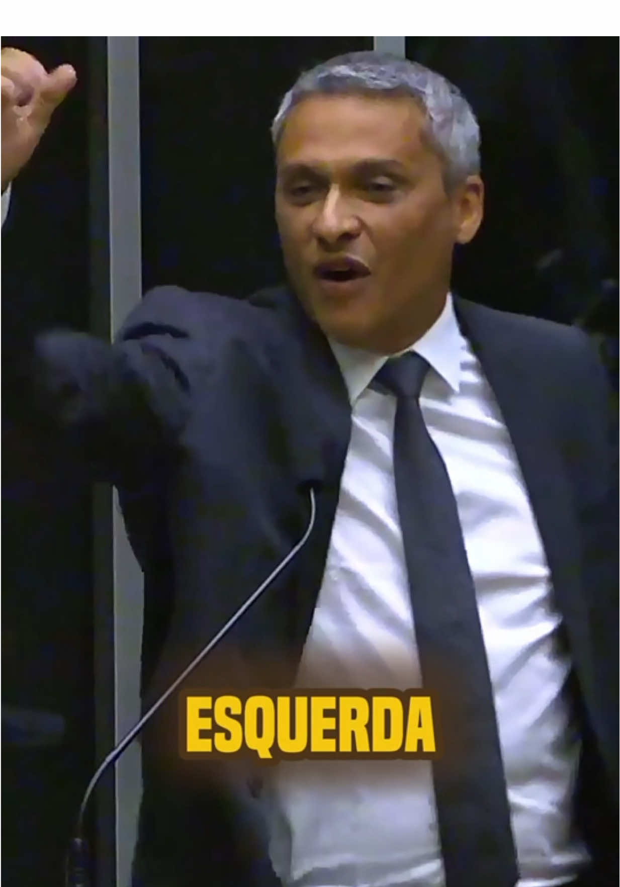 Encontrei a solução para a esquerda apoiar anistia 