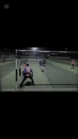 🧤⚽شو بيشبهك تشرين 🖤#gk_omar_iprahim #نويرـسوهاج #كرة_القدم_عشق_لا_ينتهي👑💙 #الجلاويةــسوهاج #foryou 