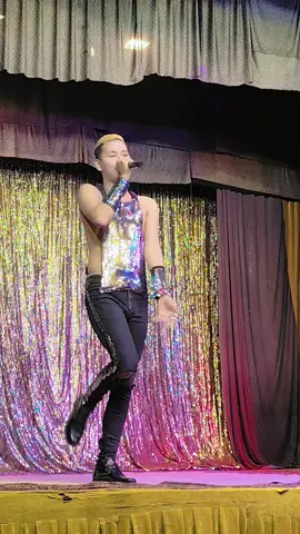 ရည်းစားပျောက်နေလို့#တင်ကိုချစ် #ဒေါ်စနေမသား #မြင်ပါများပြီးချစ်ကျွမ်းဝင်အောင်လို့😜🤗 #မြဝတီ #ဇာတ်မင်းသား 