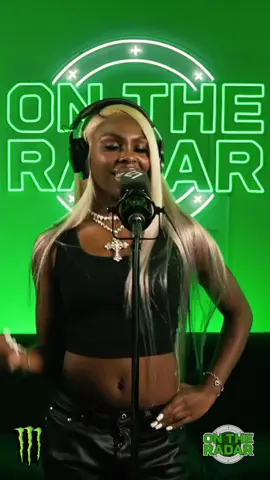 They had to get like 3🥷🏾s off me 😮‍💨🔥🔥 @Bri3  #fypシ #bri3 #femalerapper #ontheradar #xyzcba 