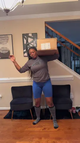 New Vlog New Row Machine Same Man! 😩✋🏽❤️😂 #thatmanandthemkids #couplecomedy #workoutmotivation 