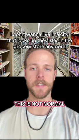 This is not normal #greenscreen 