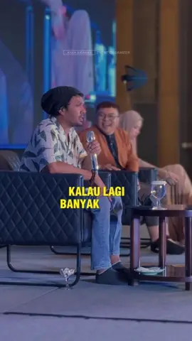 mata ngantuk, pikiran sibukk.