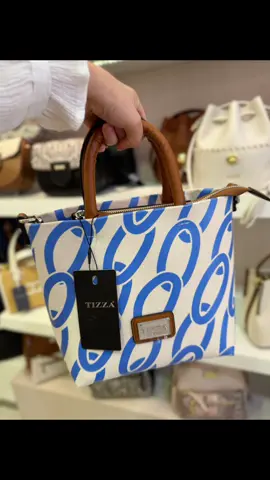 Primavera 💛 𝗥𝗘𝗔𝗟𝗜𝗭𝗔𝗠𝗢𝗦 𝗘𝗡𝗩𝗜́𝗢𝗦 𝗔 𝗧𝗢𝗗𝗢 𝗘𝗟 𝗣𝗘𝗥𝗨́. 📦 📲 Solicita catálogos al WhatsApp 980 604 765. Gustosamente atenderemos todas tus consultas💙