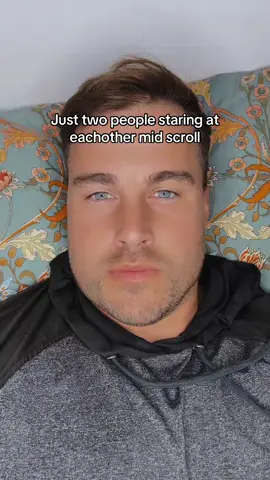 Just saying hi mid doom scroll 👋🏻 