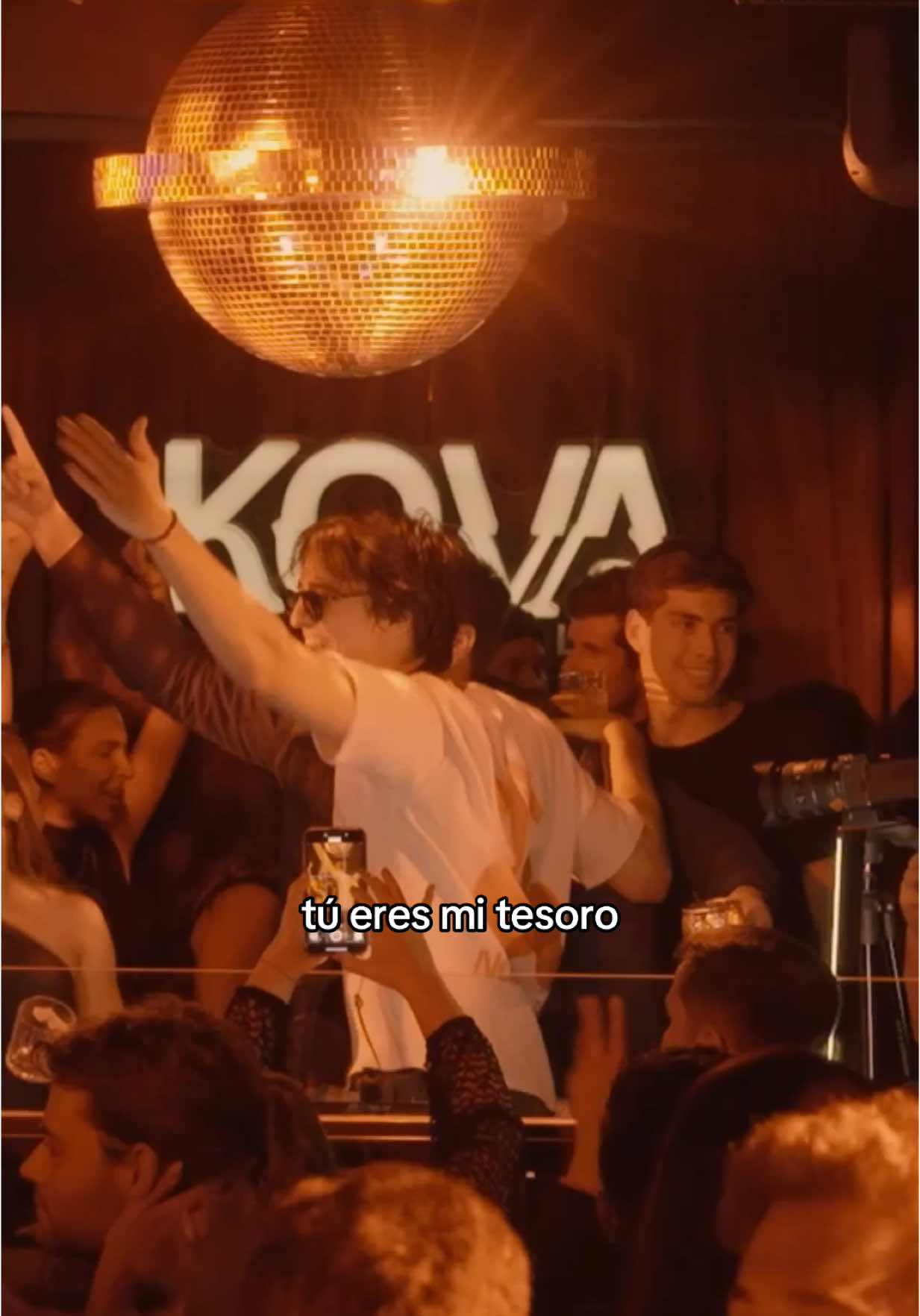 ave maríaa cuando serás miaa🕺 la energía que tiene este temazo no es normallll⚡️ #avemaria #remix #housemusic #latino #davidbisbal 