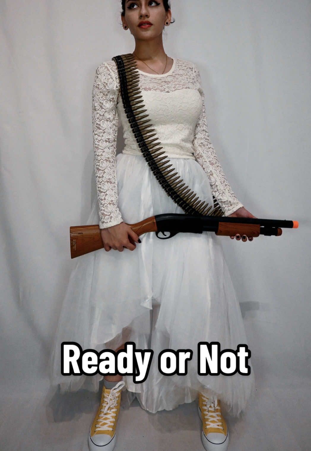 Hide and Seek?🃏 Halloween Costume 29/31: Grace - Ready or Not (2019) #readyornot #halloweencostume #horrormovie #31halloweencostumes 