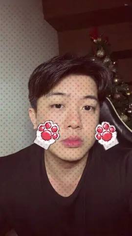 Kiss me 😘 #kiss #kissme #fyp 