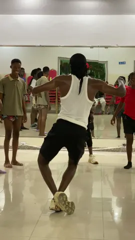 Realmente estamos de parabéns 😩🙏 pessoal partilhem o bastante o nosso vídeo 🙏😩