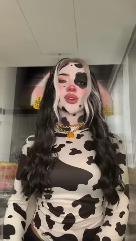 Moo 🐮 #cowmakeup#halloweenmakeup#cowcostume#halloweencostume#costumemakeup