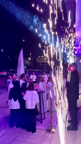 اليوم يا جماعة أنا في افتتاح مجمع المروم  ما بحتاج أحدثكم عن نظافة المكان أو خبرة الأطباء مرة رهيبين يا جماعة المجمع مرة رهيب فيه كل اللي تحتاجونه من خدمات الأسنان كمان خدمات الجلدية  لا يفوتكم خدماتهم وعلى ضمانتي @مجمع مروم الطبي | Maroom #الرياض #عيادات_تجميل #عيادات_الرياض #ترند #جديد_الرياض