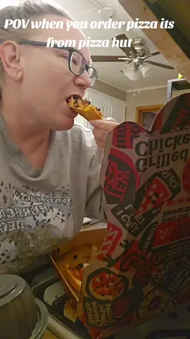 I know some of you will hate me for this but I am a Pizza Hut girly and it's got to be pan crust not that thin stuff #pizzahut #pizzatiktok #fyp 
