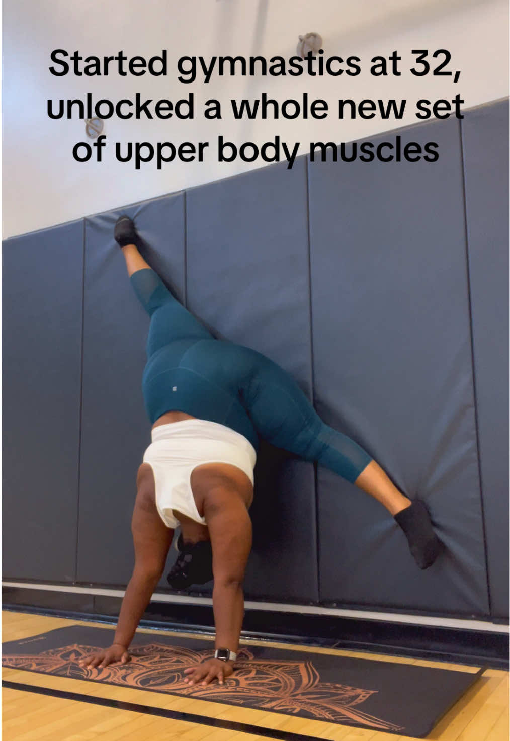 That hour @Wildcard Gymnastics  is literally the highlight of my week 🤸🏾‍♂️#adultgymnastics #millenialsoftiktok #hypermobile #flexibility #strengthandconditioning 