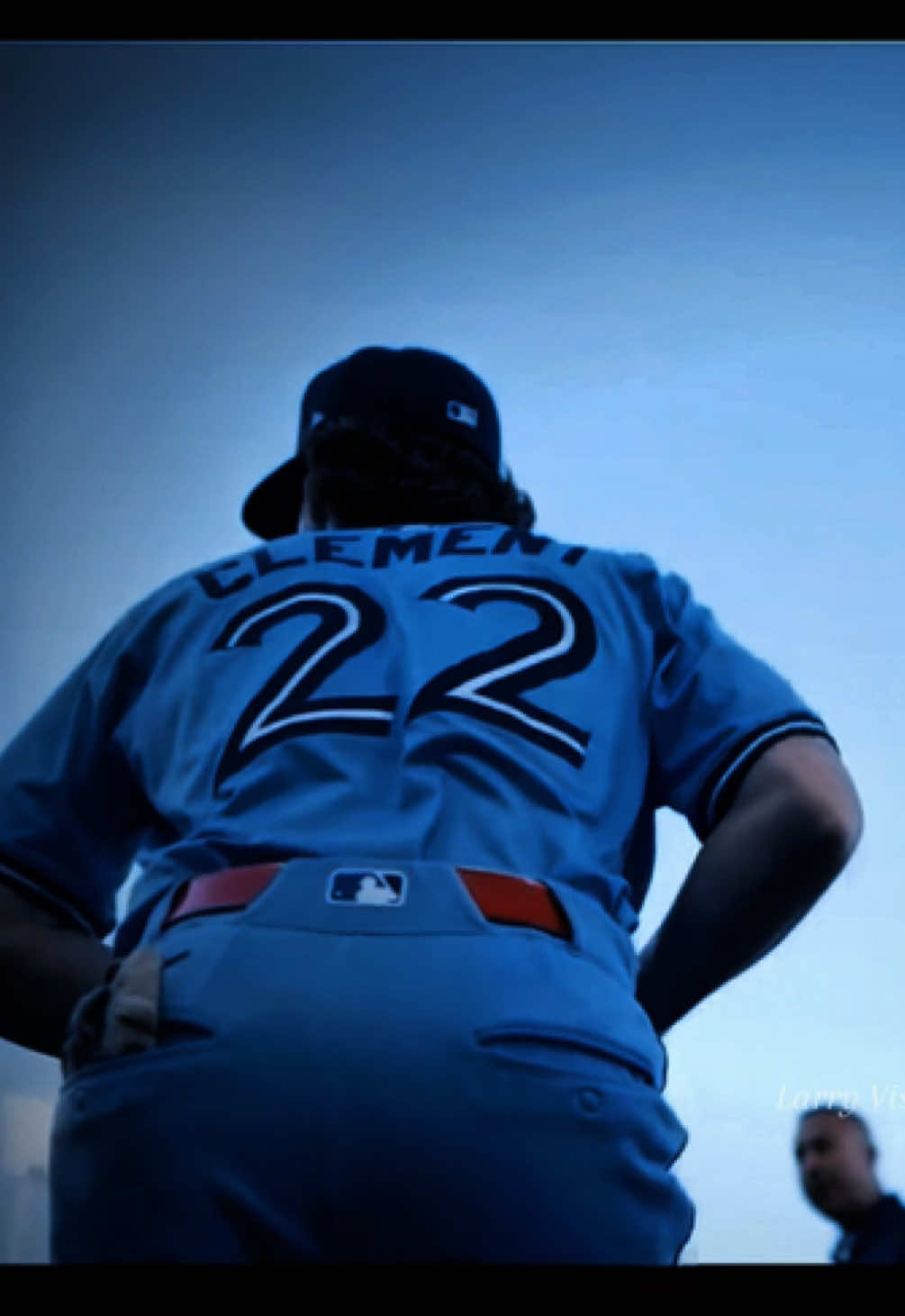 The Blue Jays must save Baseball 🙏 #bluejays #torontobluejays #WorldSeries #mlbplayoffs #fallclassic 