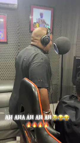 @Myztro @Leehleza 😭🔥🔥🔥🔥🔥🔥