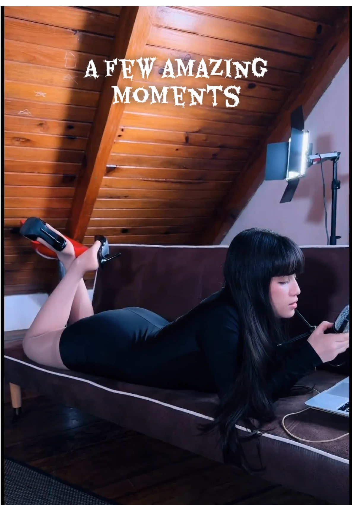 Sneak peek alert! A few moments from my LIVE. Tune in LIVE for the full experience.#tiktoklive #livehighlights 