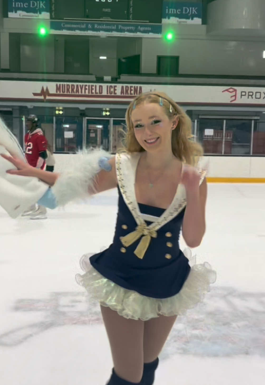 halloween on ice is a bit chilly #halloween #figureskating 