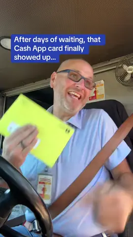 “This is what you want?” 😂 Views are my own and not of my employer. FOR LEGAL REASONS. IT’S ALL A JOKE. 🙄🤣 #mailtok #mailman #usps #onthisday #cashapp 