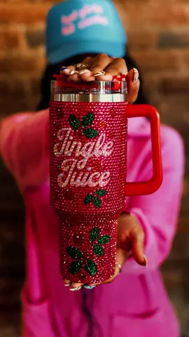 I’m ready for the Holidaysss yalll.. like yesterday 🫶🏼 ❤️‍🔥 Bring on Cozy season ❤️‍🔥#newarrivals #OOTD #texasboutique #boutiquestyle #shoplocal  