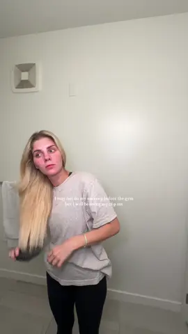 I’m an extension girlie for LIFE!! #hairextensions #hairtok #justgirlythings #BeautyTok #morningroutine  @Aqua Hair Extensions @Oribe 