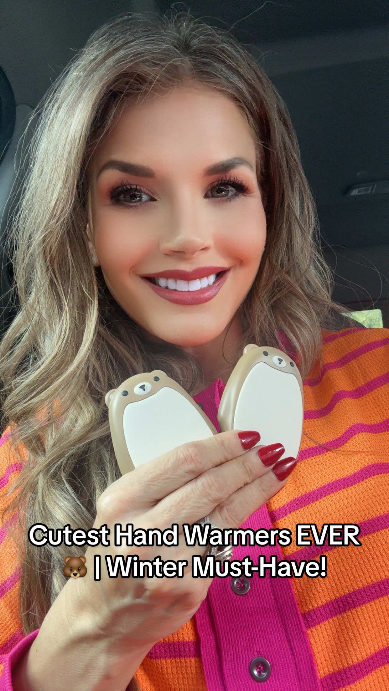 These cute little bears just saved my hands (and my mood 🐻🔥). Rechargeable, magnetic, and actually hot enough to keep you warm all winter. The perfect stocking stuffer that everyone will steal! @SWEETFULL LIFE #wintermusthaves #handwarmers #giftguide2025  #tiktokshopcreatorpicks #creatorpicksambassador 